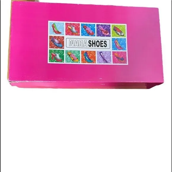 Black Heeled Boots with Buckle Detail - Picture 15 of 16